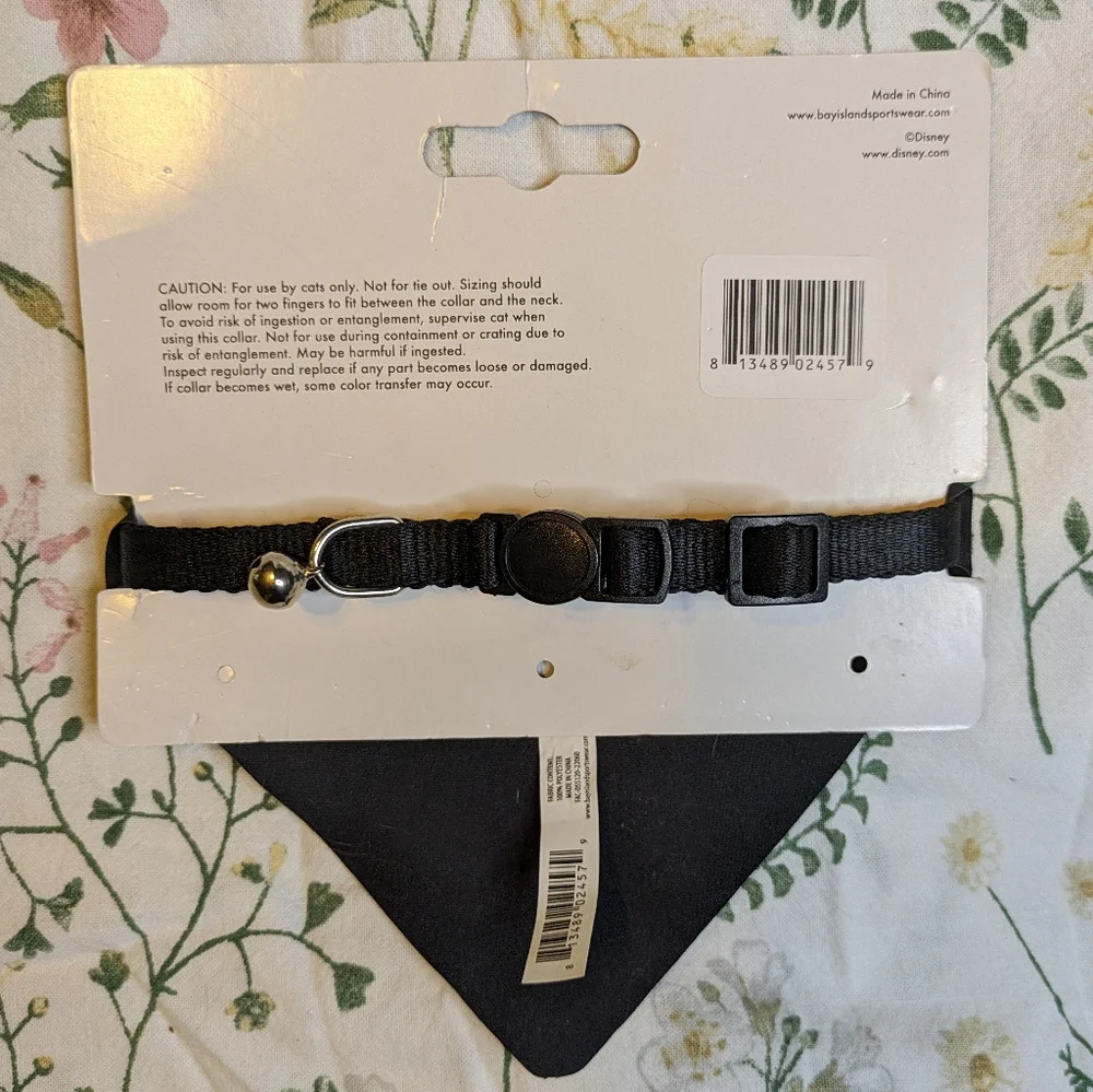 Disney Hocus Pocus Sanderson Sisters Bandana Pet Collar, Size 8 - 12 in, NWT